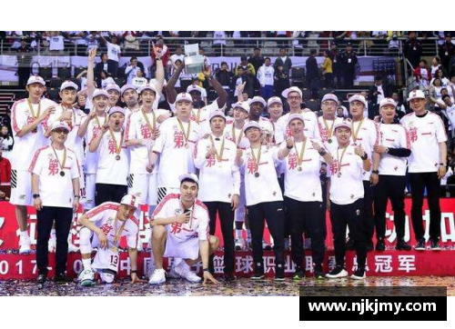 333体育山东高速球迷欢聚一堂，共同见证CBA总决赛激情时刻