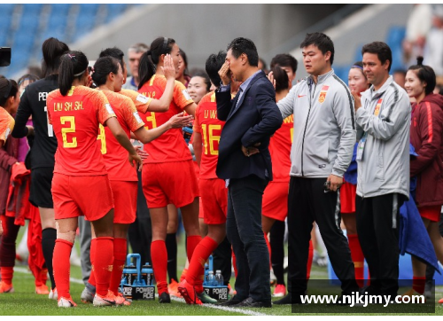 333体育官网女足世界杯决赛中国队失败，球迷纷纷送花悼念队员们的努力 - 副本